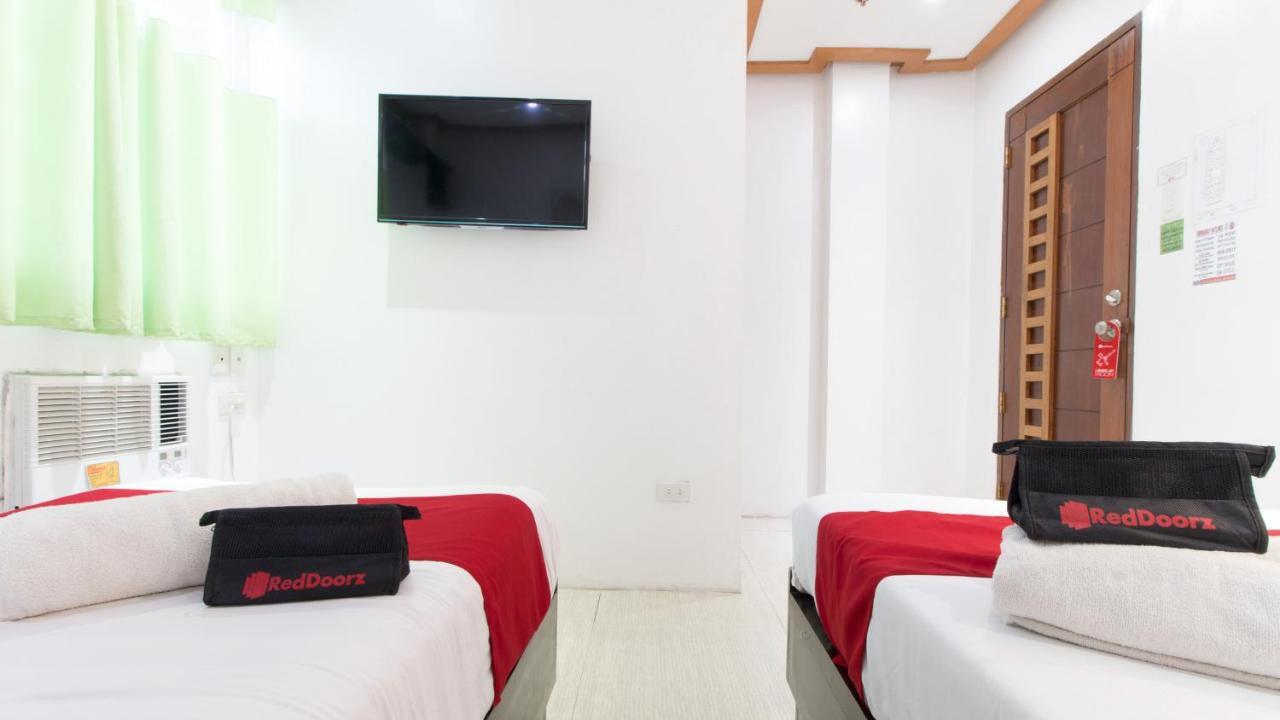 Reddoorz @ Real Fatima Tacloban Hotel Anibong ภายนอก รูปภาพ