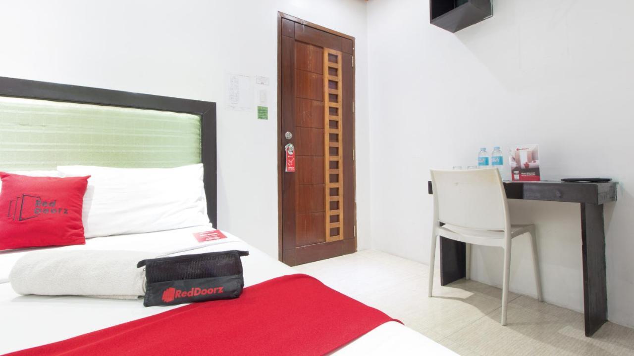 Reddoorz @ Real Fatima Tacloban Hotel Anibong ภายนอก รูปภาพ