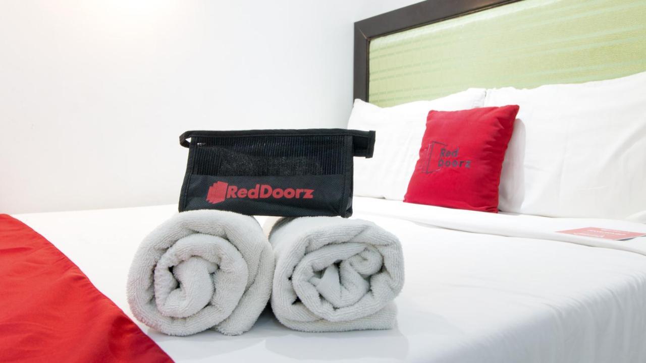 Reddoorz @ Real Fatima Tacloban Hotel Anibong ภายนอก รูปภาพ